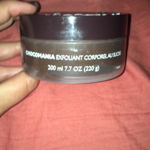 😀- Chocomania exfoliant bath scrub